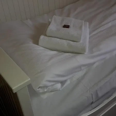 فندق Sanden Bjerggaard - Det Lille Badehotel 3*