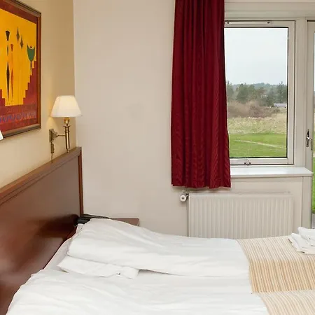 Sanden Bjerggaard - Det Lille Badehotel فندق Fjerritslev