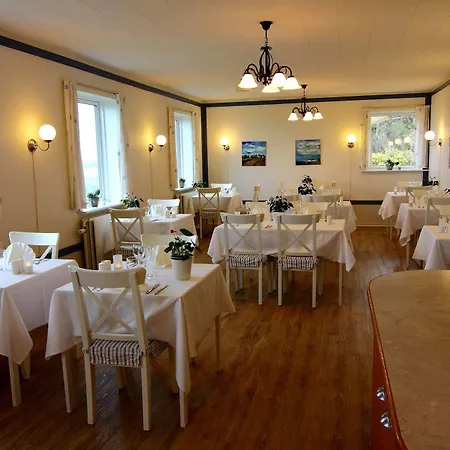 فندق Sanden Bjerggaard - Det Lille Badehotel 3*